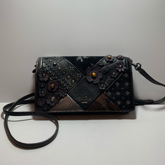 Coach Quilted Tea Rose Crossbody - Picture 4 of 16